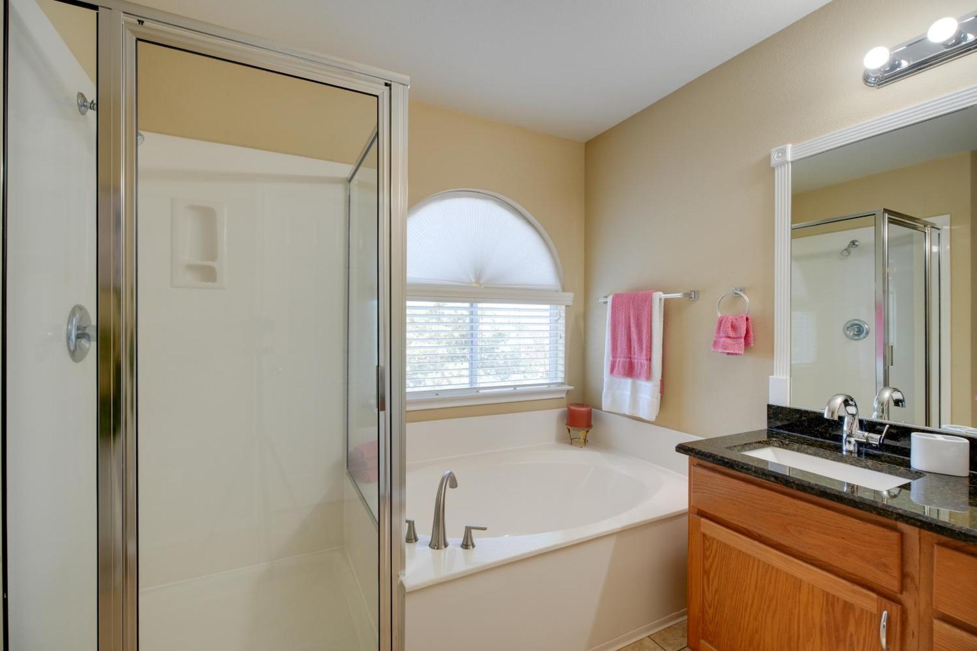 San Antonio Home With Pool Access Near Lackland Afb Εξωτερικό φωτογραφία